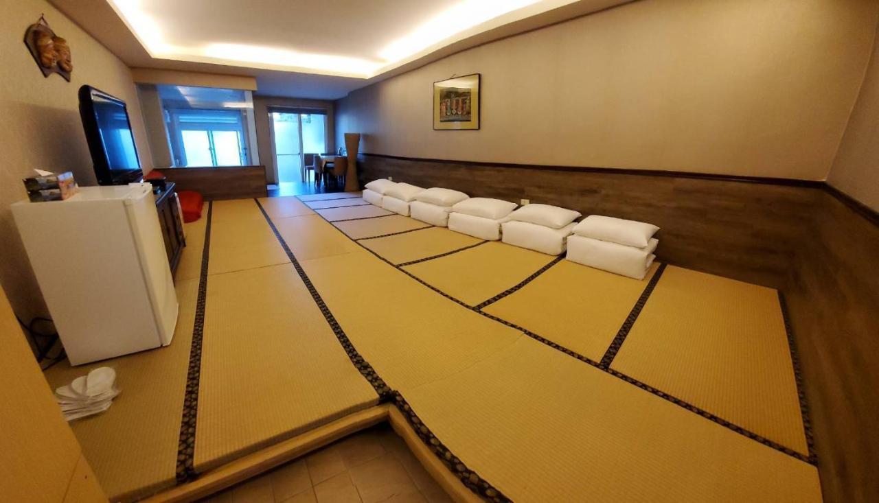 Hotel Hotspring World Wulai Exterior foto